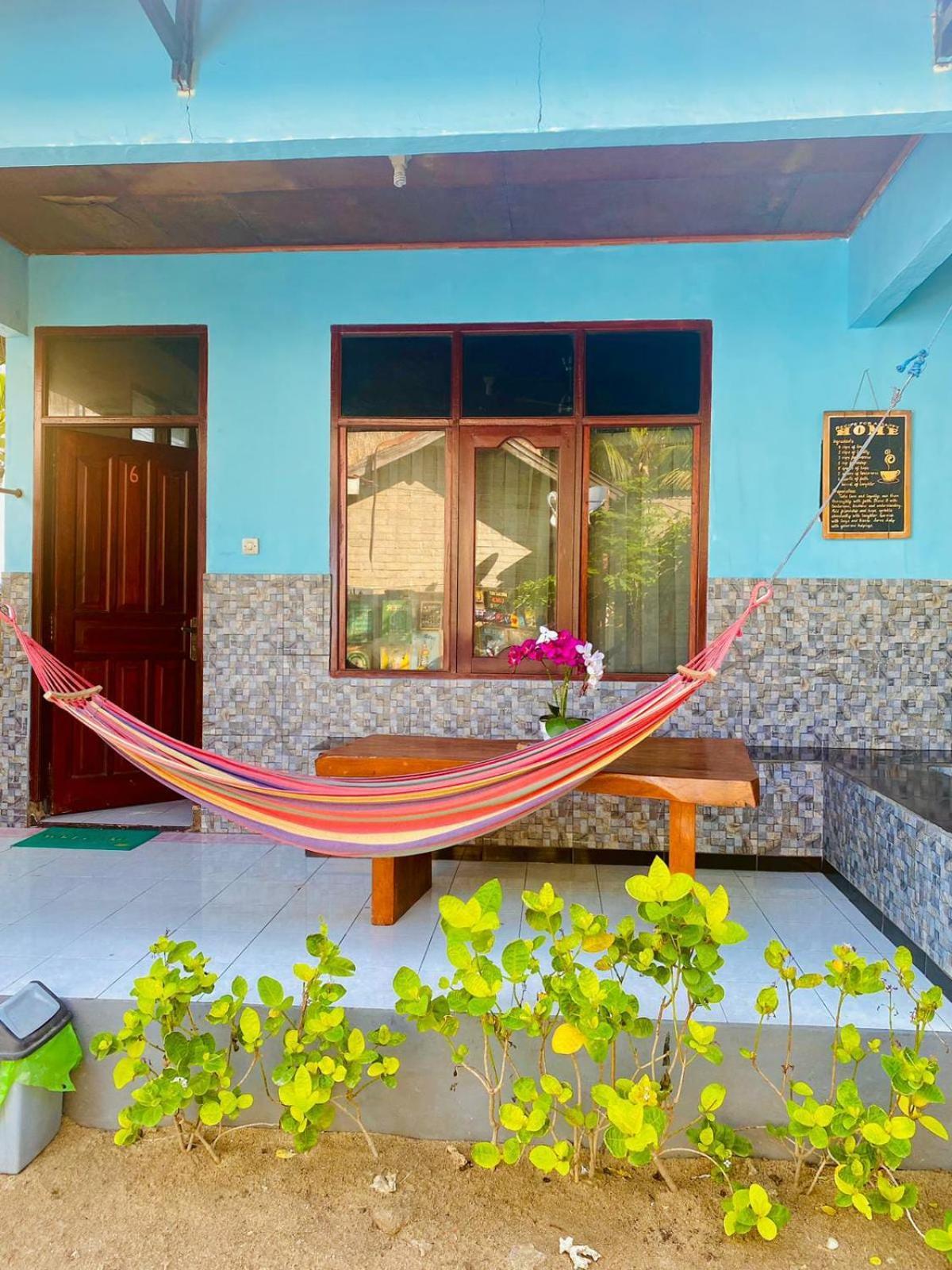 New Corals Apartment Gili Trawangan Exterior photo